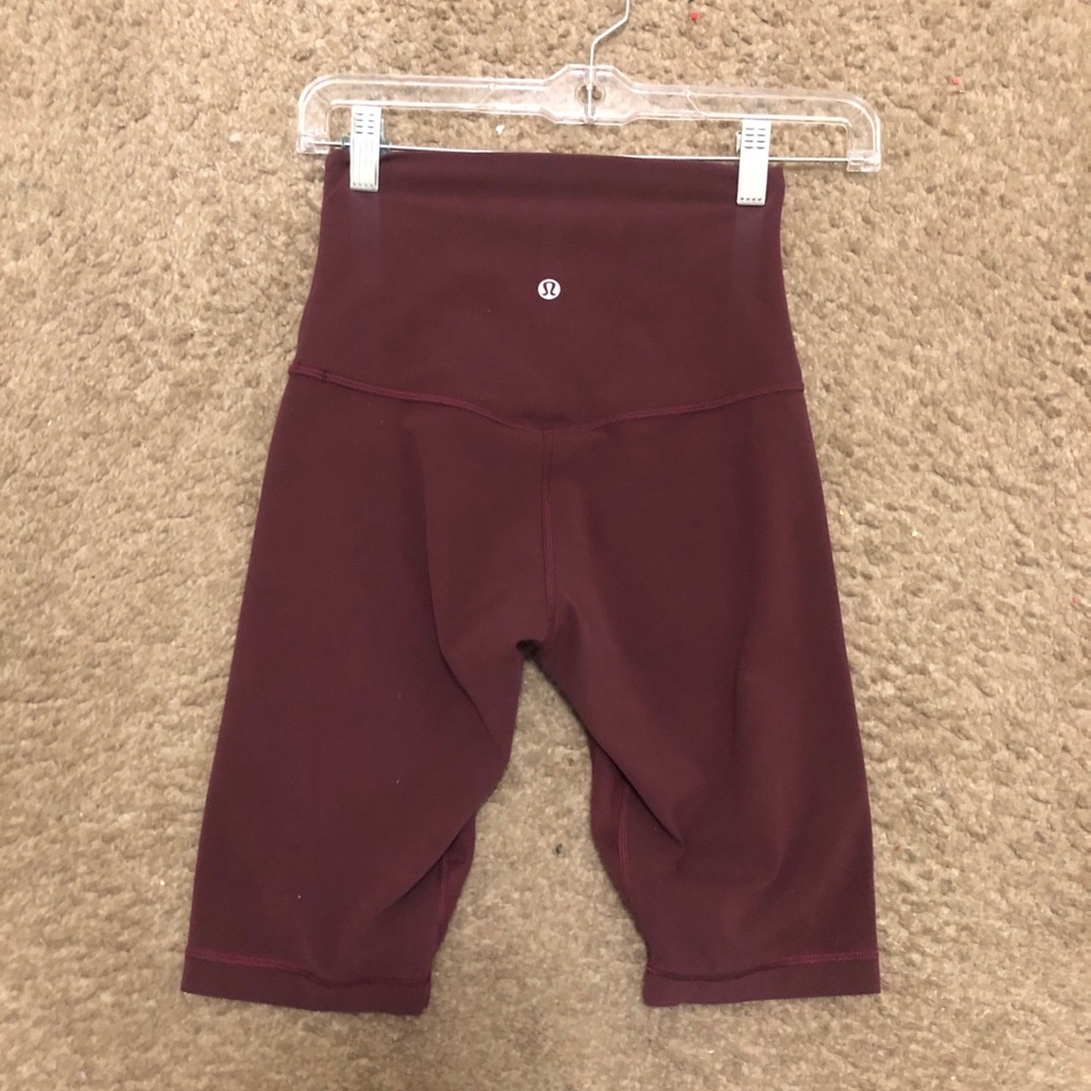 lululemon athletica women’s Burgundy High-Rise Bike Shorts size 4 Great conditio